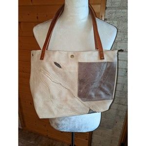Womens tan leather shoulder bag